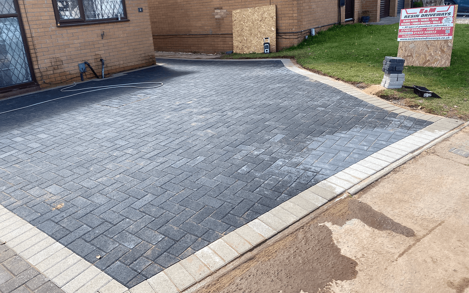 E&M Driveways Work